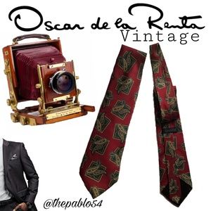 Vintage Men's Oscar La Renta Tie